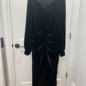 SHEIN Black Asymmetrical Velvet Dress by